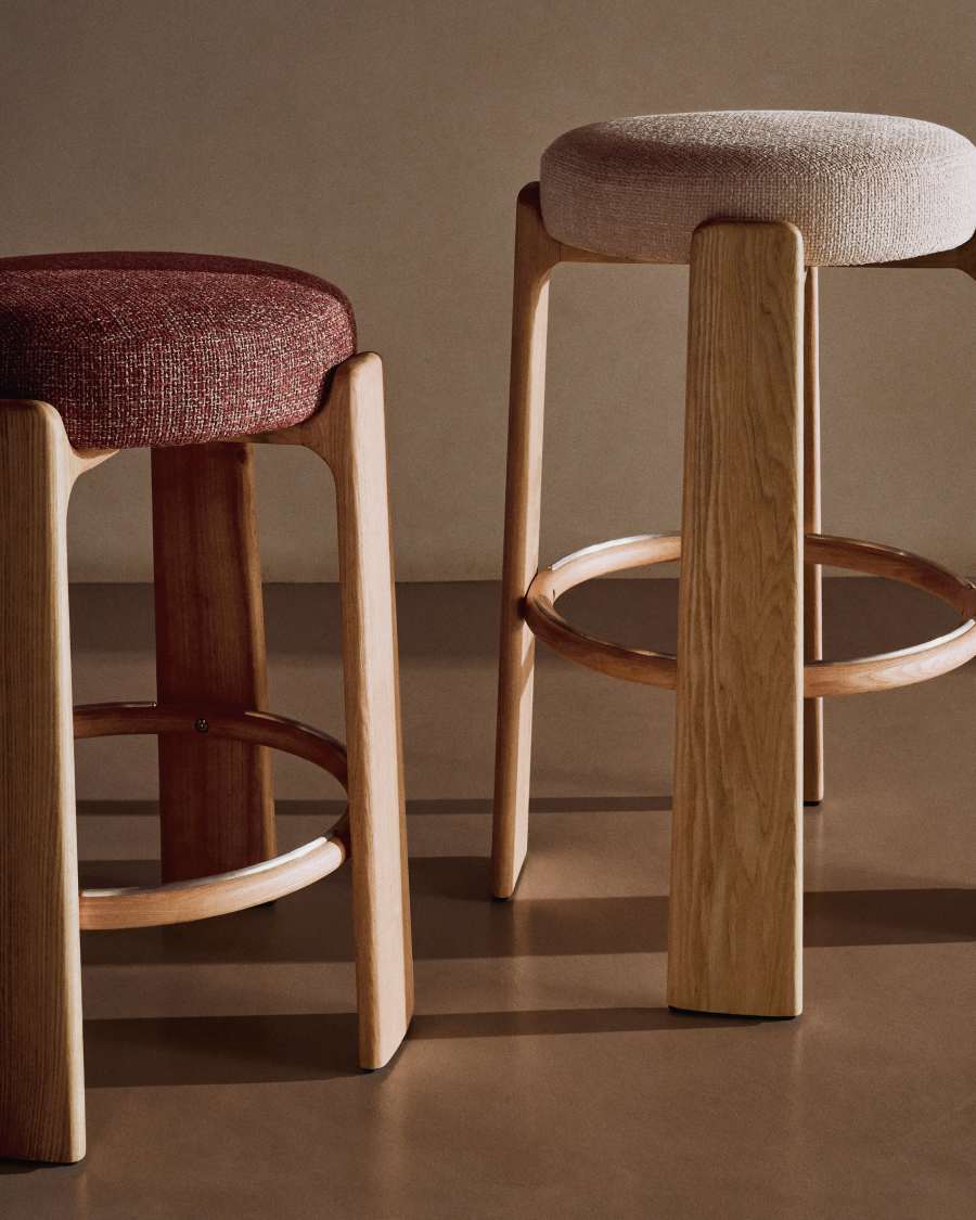 Granite stool made of beige chenille and solid ash wood with natural tone finish FSC 100% 75cm