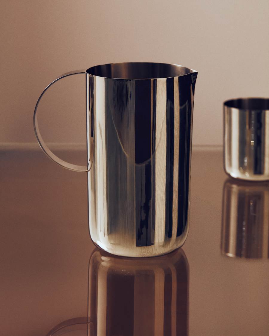 Nirela stainless steel jug