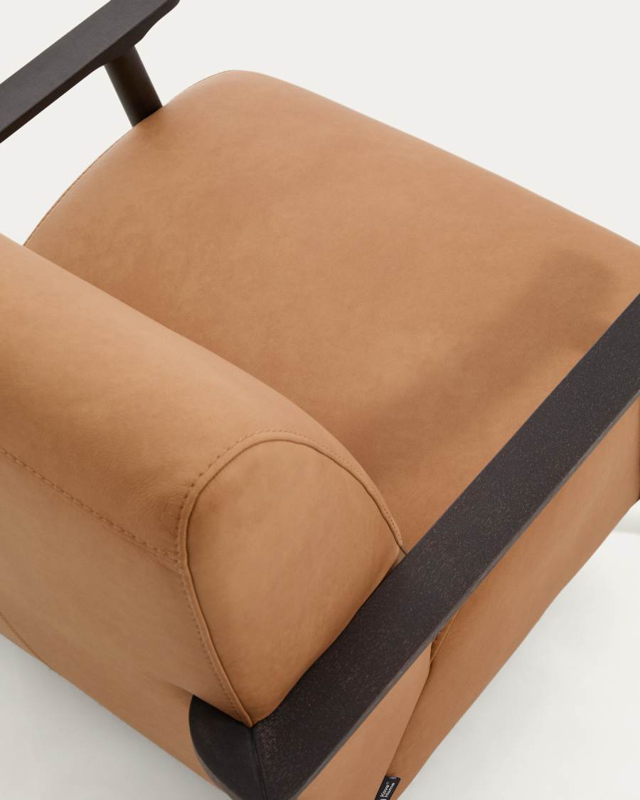 Sessel Meghan in braunem Leder mit massivem Eschenholz mit wengefarbenem Finish, FSC Mix Credit