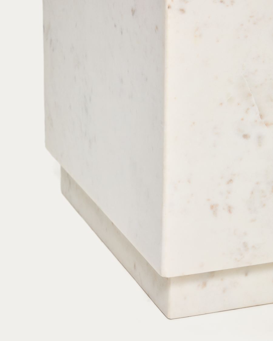 Table auxiliaire Sorein en marbre blanc 40 x 40 cm