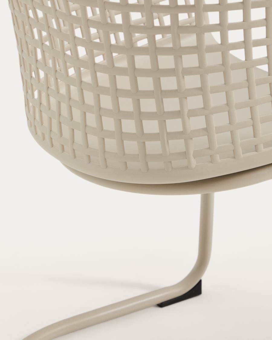 Πλαστική καρέκλα εξωτερικού χώρου Tenaro με ατσάλινο σκελετό, μπεζ