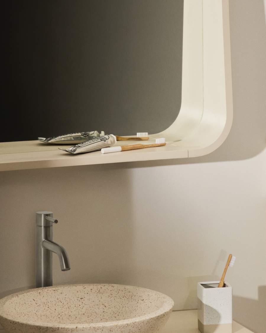 Mirall Salaya de fusta contraxapada de freixe amb acabat lacat beix 90 x 60 cm.