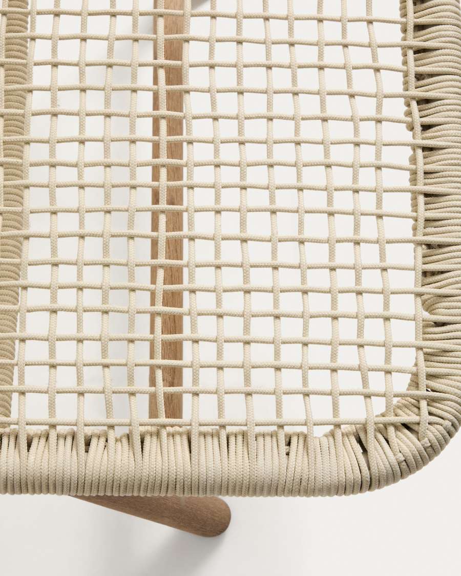 Ξαπλώστρα Dandara με ατσάλινο σκελετό, εκρού σκοινί και πόδια από μασίφ ξύλο ακακίας FSC 100%