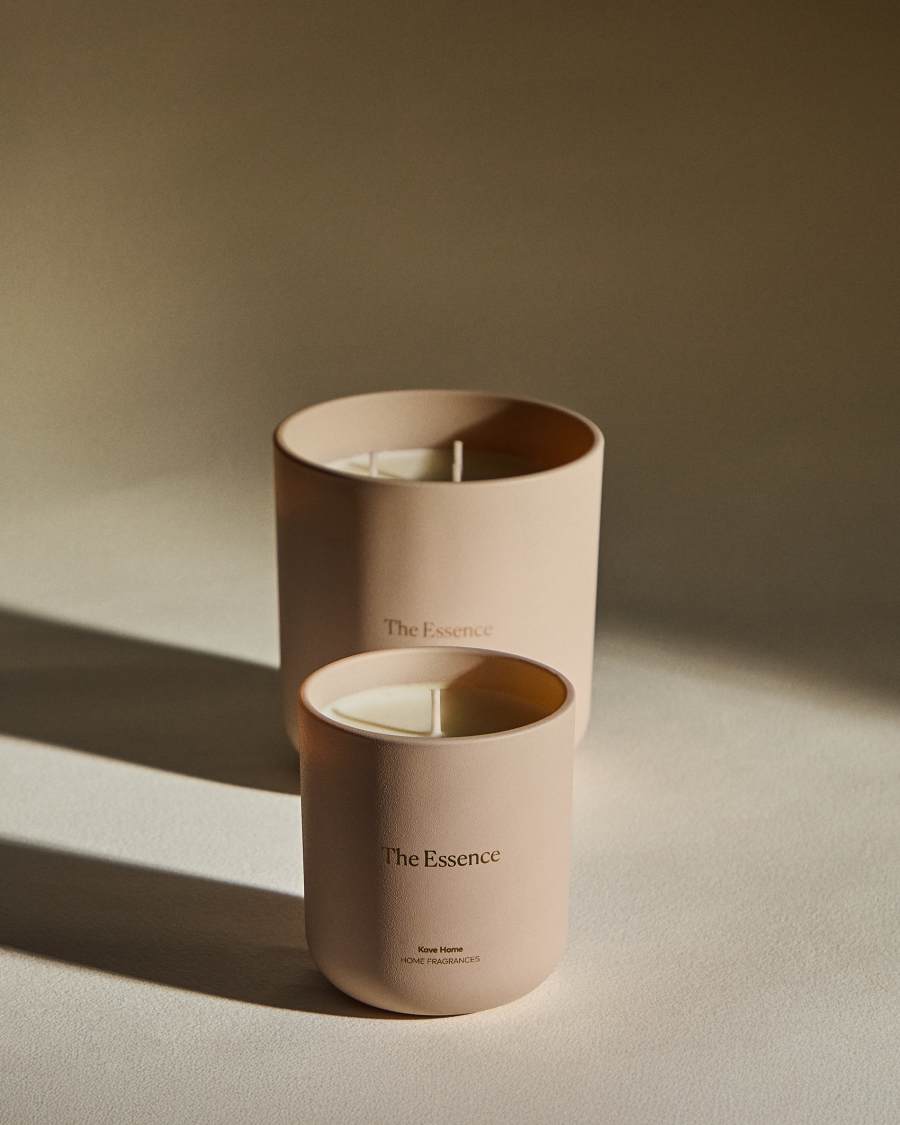 500g The Essence scented candle