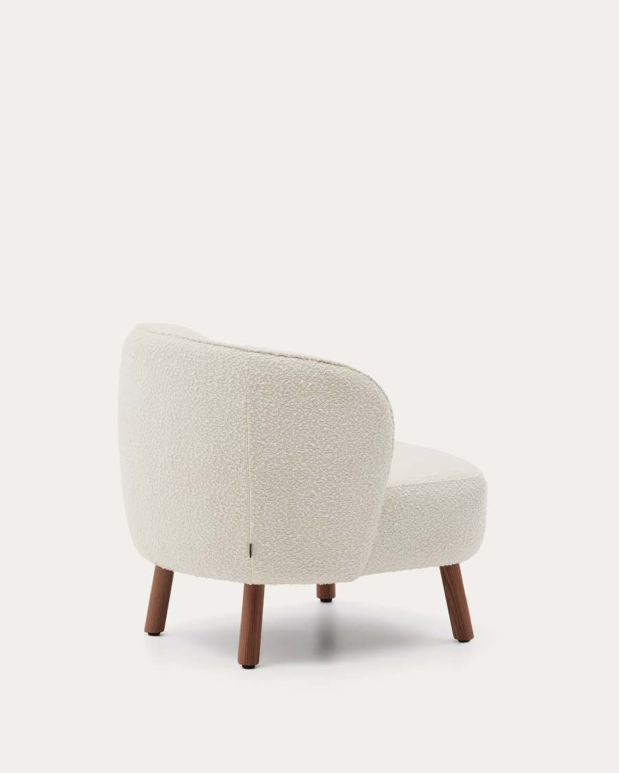 Ulit armchair in white bouclé with solid ash wood legs in a walnut finish