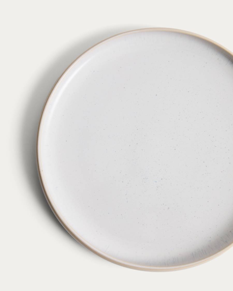 Uilo white ceramic plate
