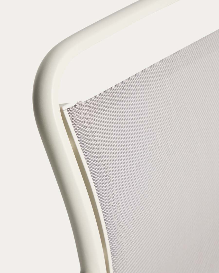 Στοιβαζόμενη καρέκλα Luri από ακατέργαστο αλουμίνιο & μπεζ texteline