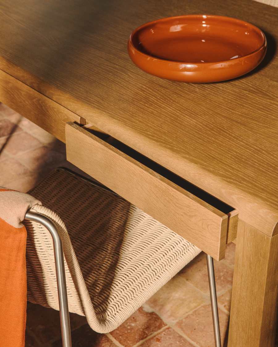 Arelida table in oak veneer and solid oak wood with light brown finish 200 x 100cm