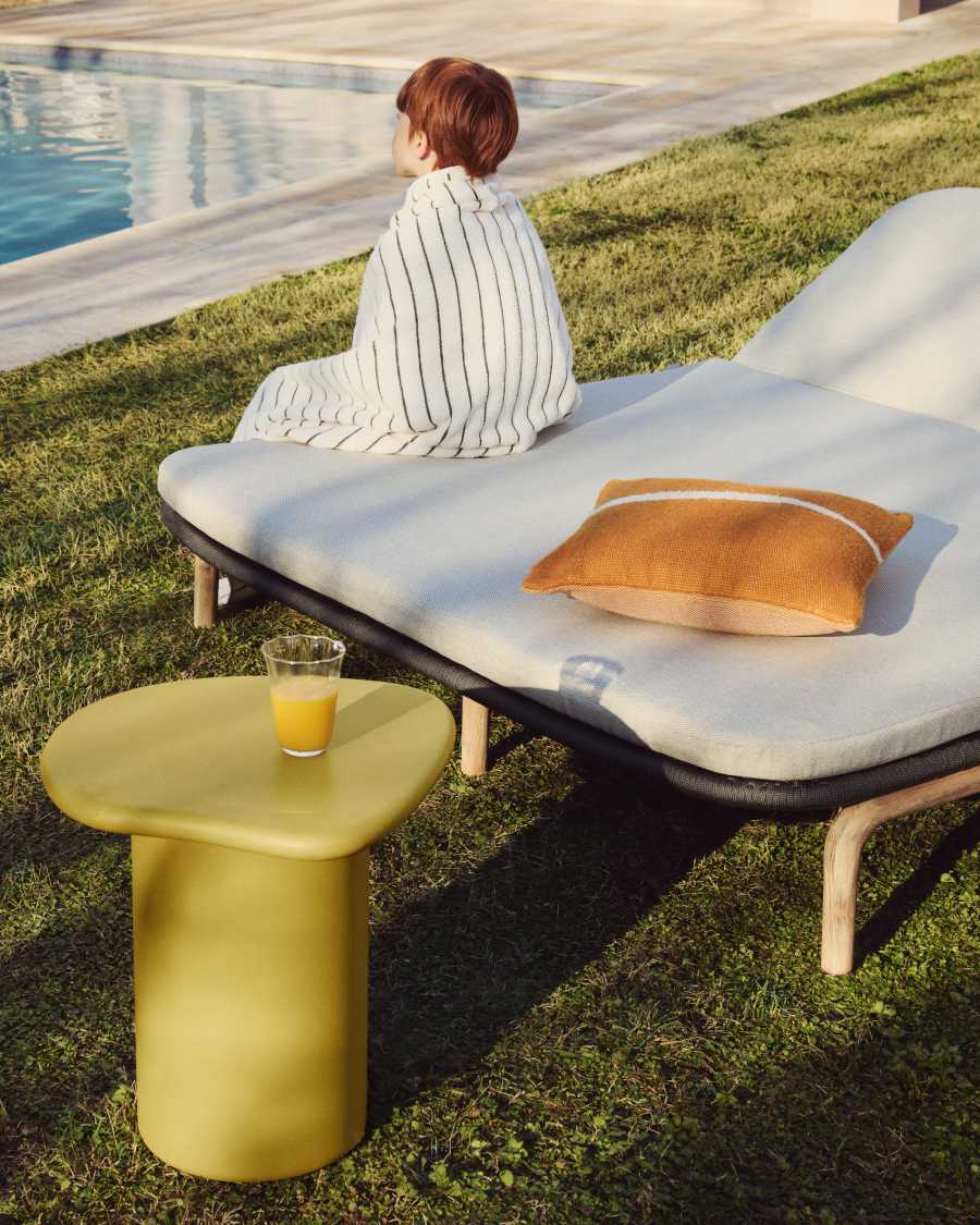 Dorane 100% cotton towel with green stripes 100 x 150cm