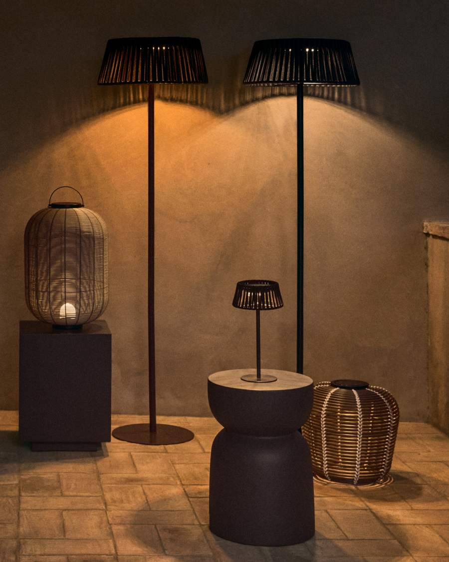 Garbet side table in brown concrete Ø 32cm