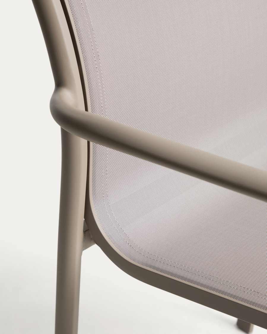 Sedia impilabile Luri in alluminio color tortora e texteline beige
