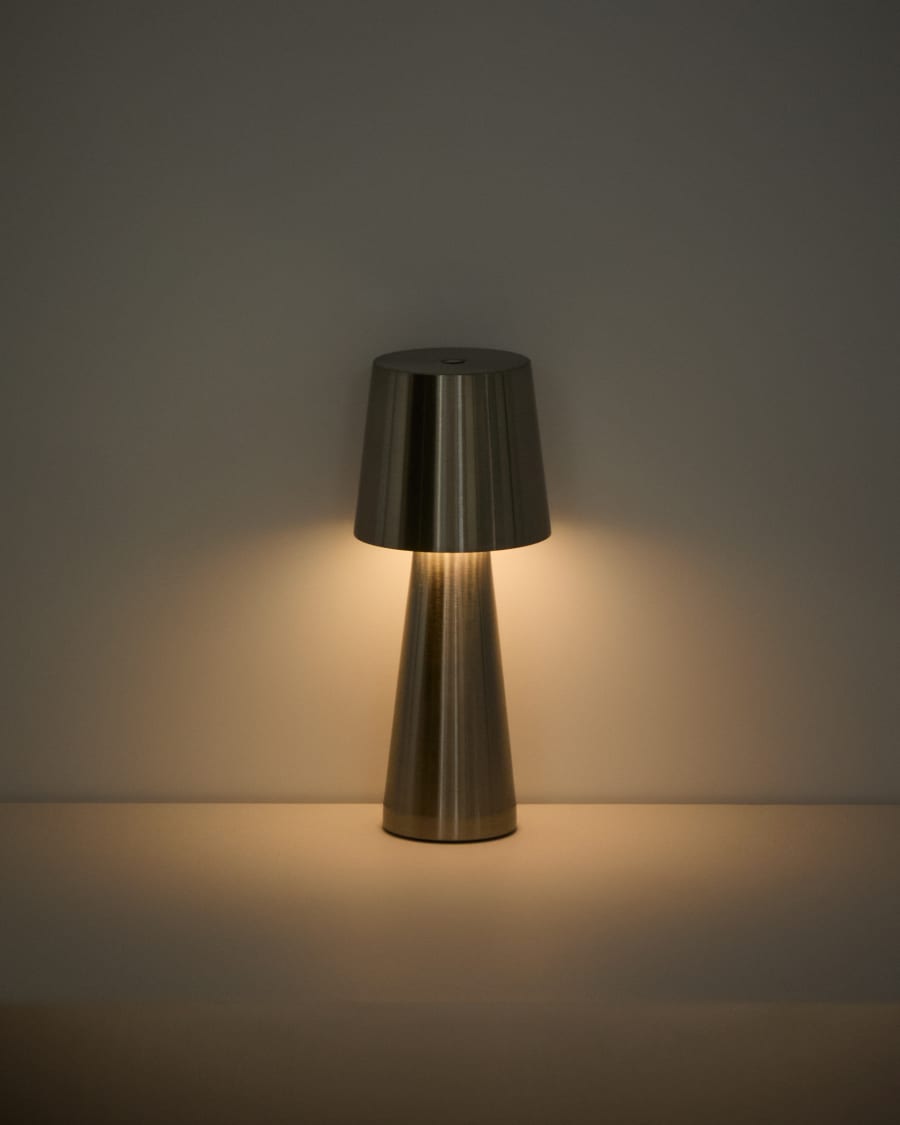 Arenys small table lamp in metal with a shiny silver finish