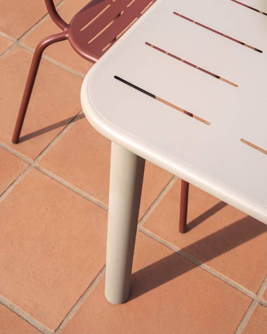 Brai outdoor table in taupe galvanised steel 180 x 90cm