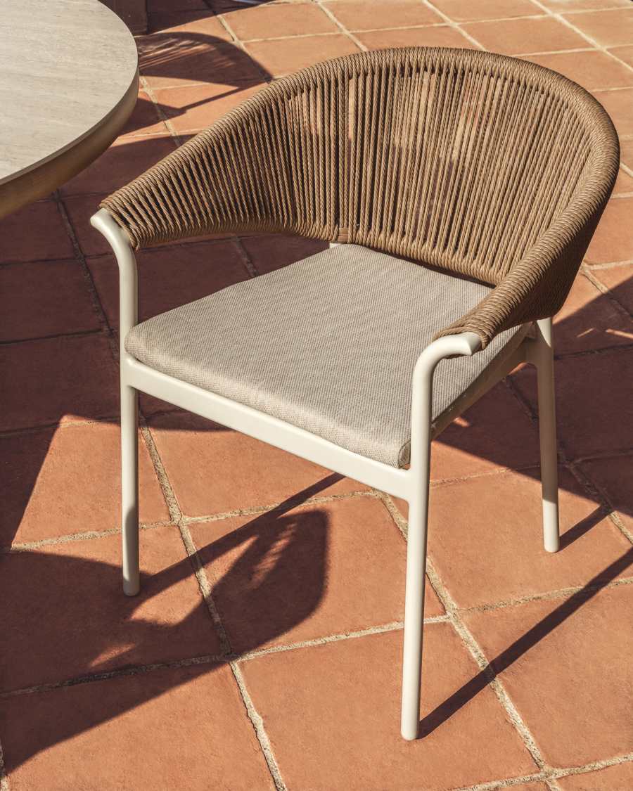 Zuara chair in ecru aluminium and brown synthetic rope cord