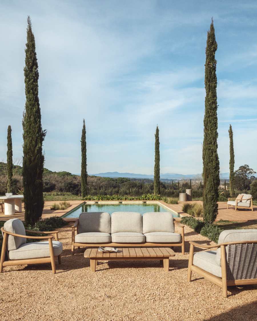 Elunda stackable outdoor chair in solid teak wood FSC 100%