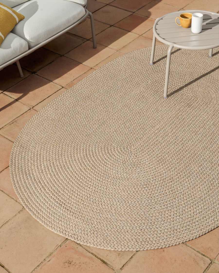Despas beige synthetic fibre rug 200 x 300cm