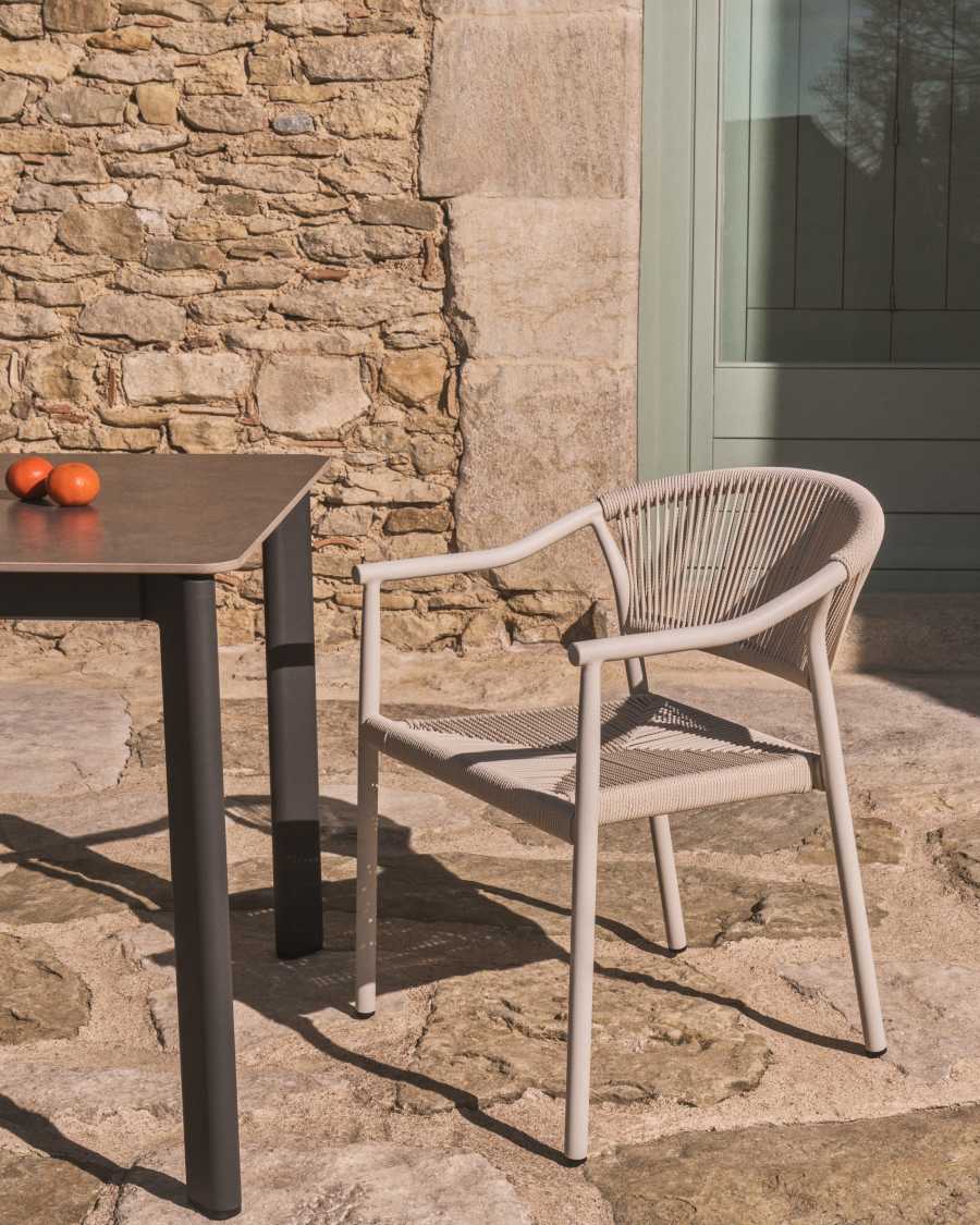 Livadia stackable outdoor chair in beige aluminium
