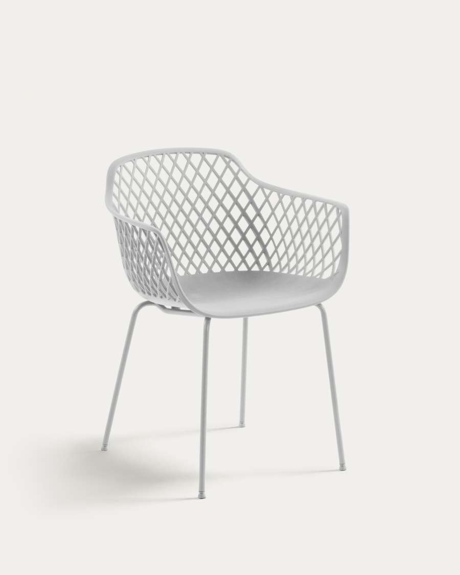 Quinn outdoor chair in white