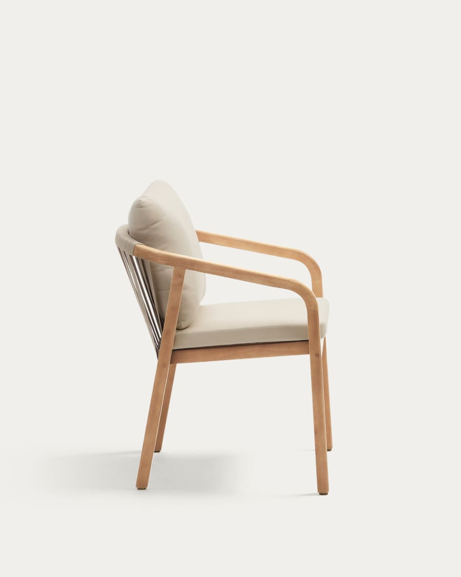 Malaret stapelbarer Stuhl aus massivem Eukalyptusholz und Seil in Beige FSC 100%