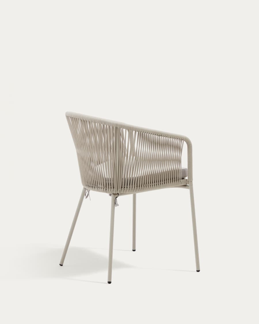 Cadira Yanet de corda sintètica cru i potes d'acer galvanitzat
