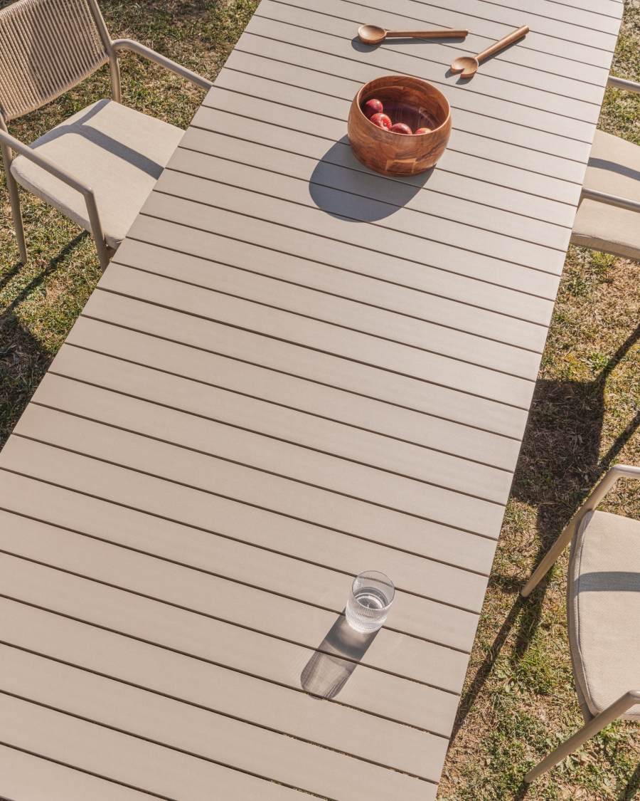 Izola extendable outdoor table in aluminium with taupe finish 220 (280) x 100 cm