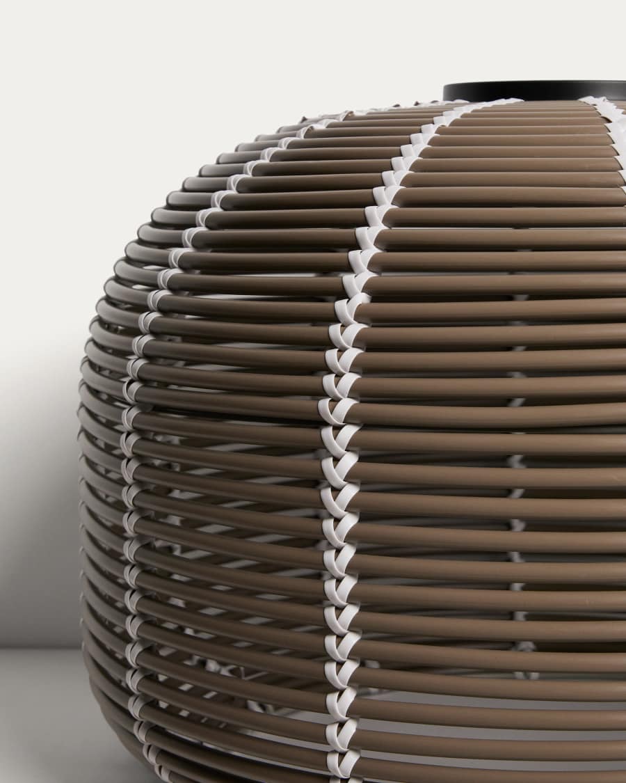 Ηλιακό επιτραπέζιο φωτιστικό εξωτερικού χώρου LED Garoina σε χρώμα Taupe από συνθετικό ρατάν Ø50 εκ