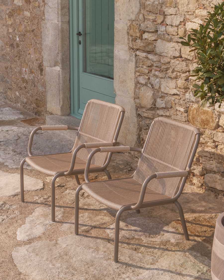 Salis stackable armchair in ecru aluminium and ecru synthetic rope cord