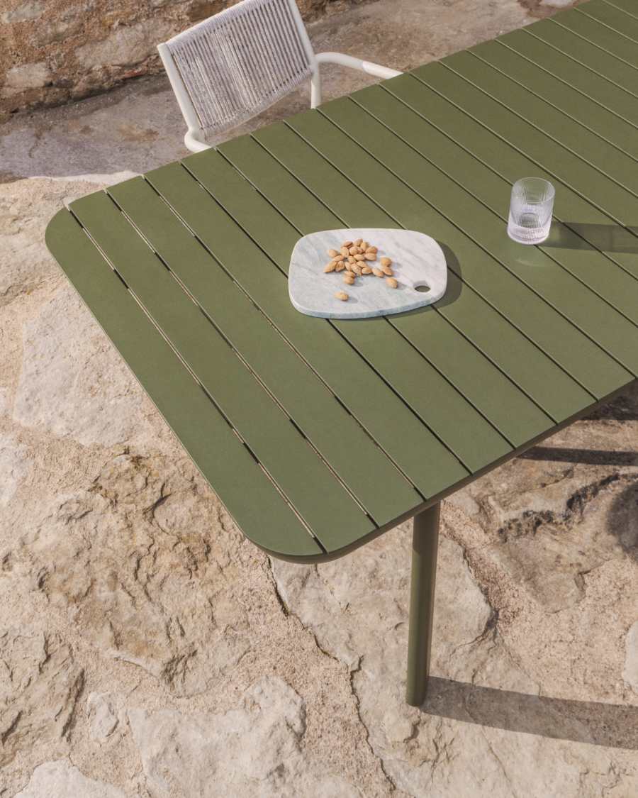 Izola extendable outdoor table in aluminium with green finish 220 (280) x 100cm