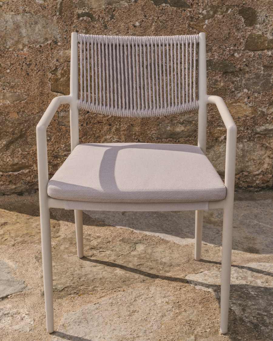 Argasi stackable outdoor chair in ecru aluminium and grey synthetic rope cord
