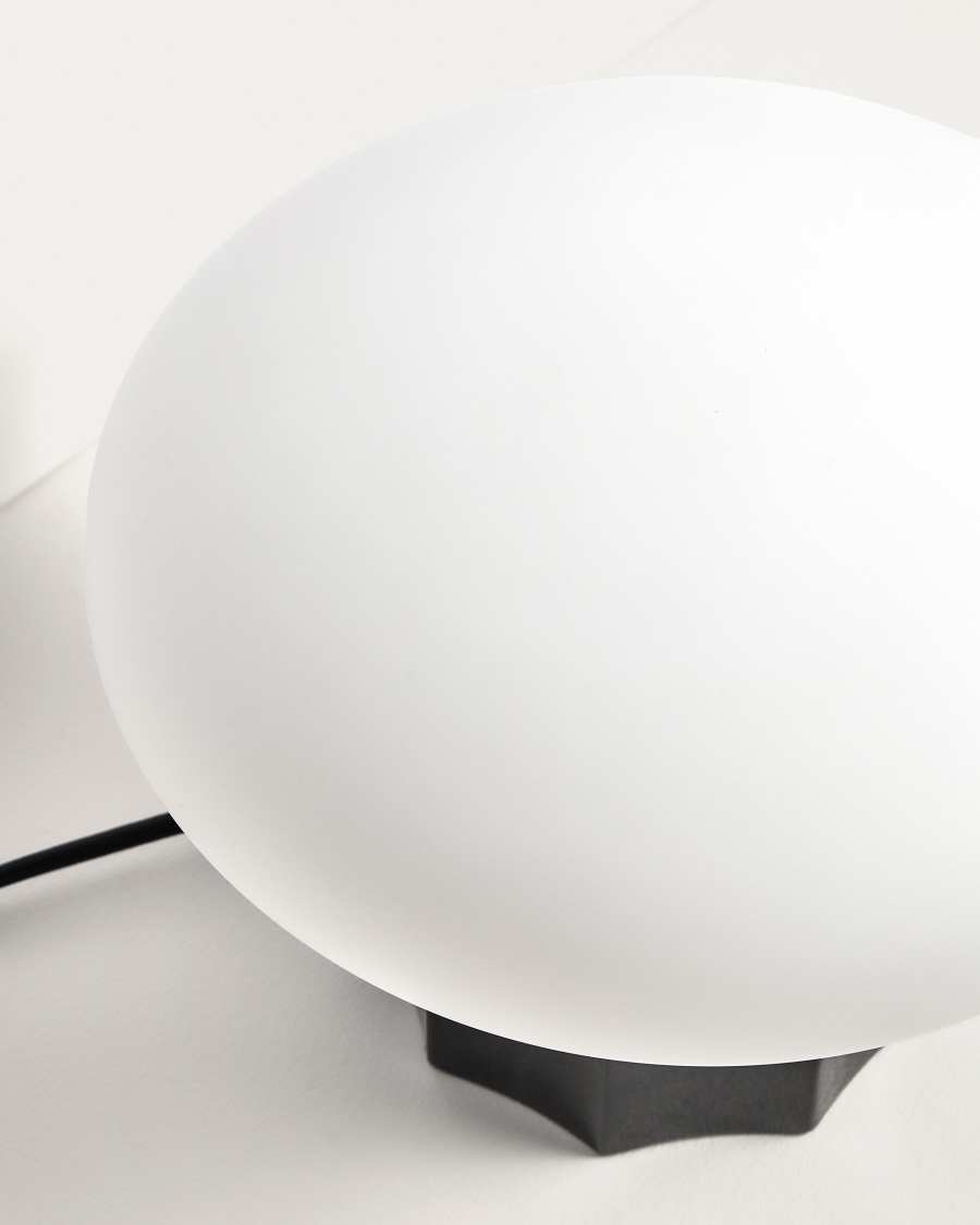 Lampe de table Idela en verre fumé et marbre noir Ø 26 cm