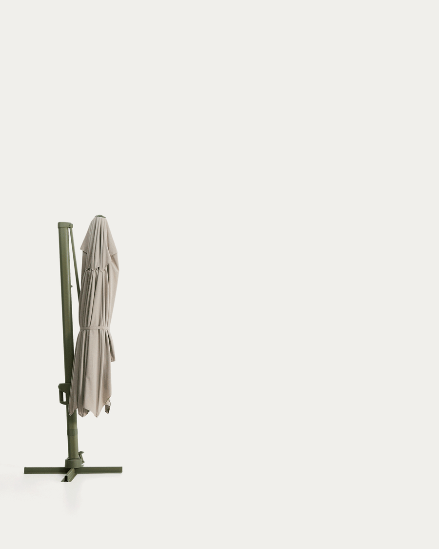 Noli beige cantilever parasol with green aluminium structure 300 x 420cm