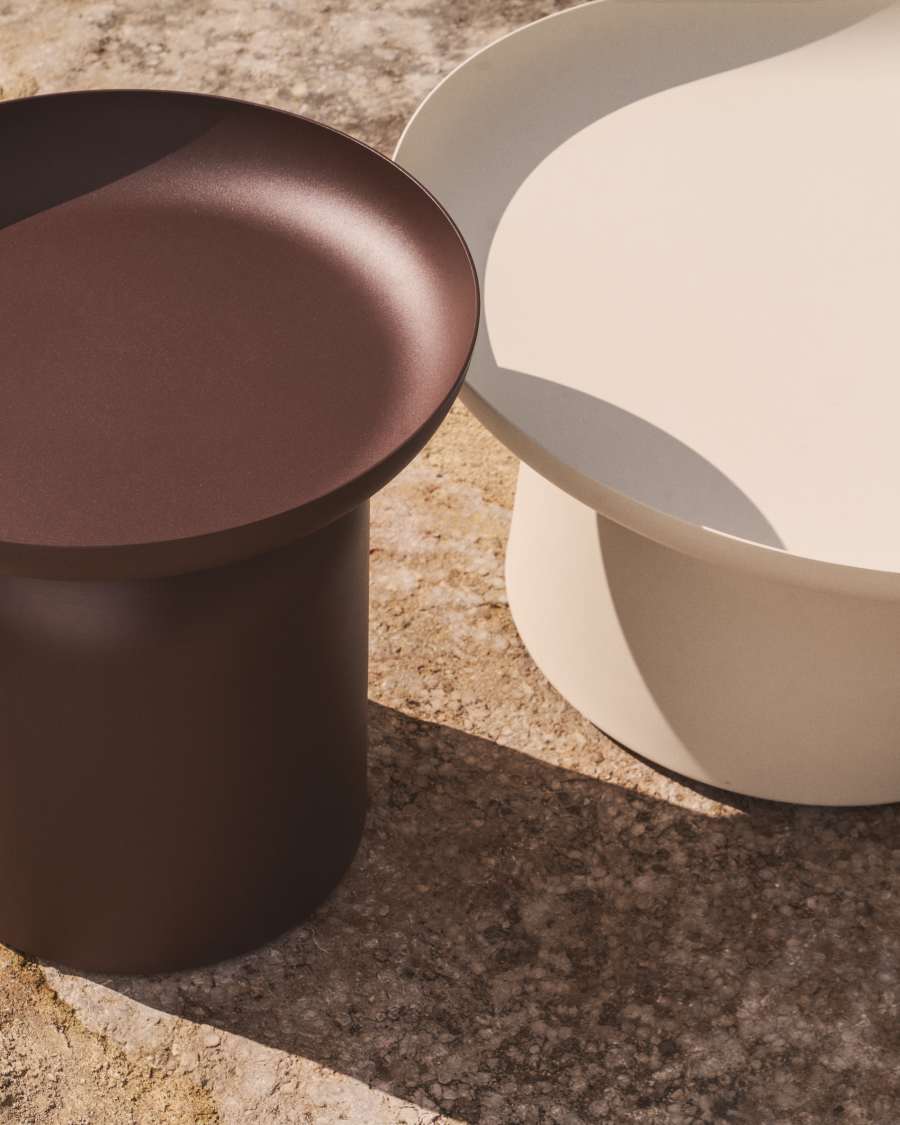 Arcola side table in brown aluminium Ø45cm