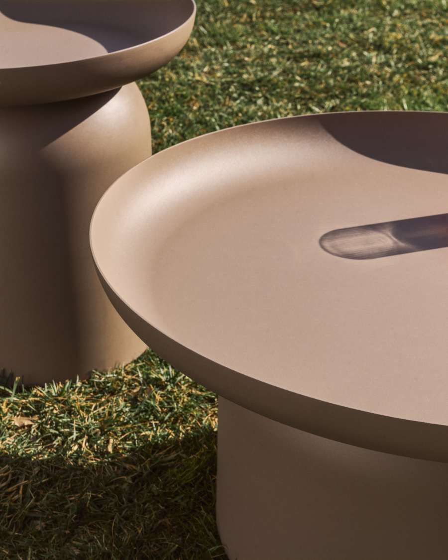 Arcola coffee table in taupe aluminium Ø70cm