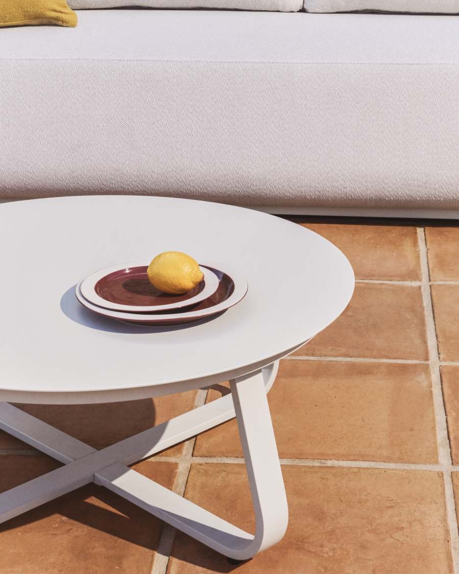 Doren burgundy ceramic plate