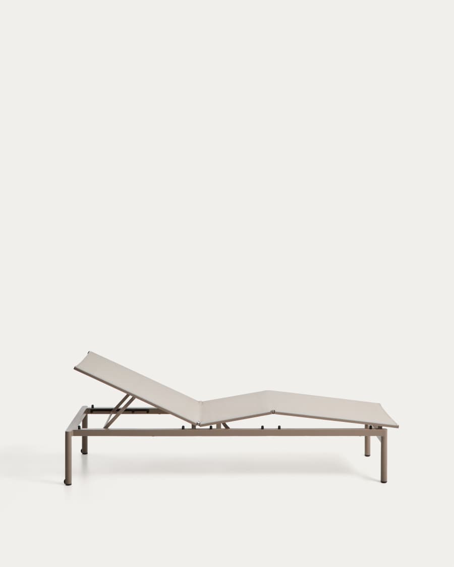 Stackable sun lounger Lesina in taupe aluminium and ecru texteline