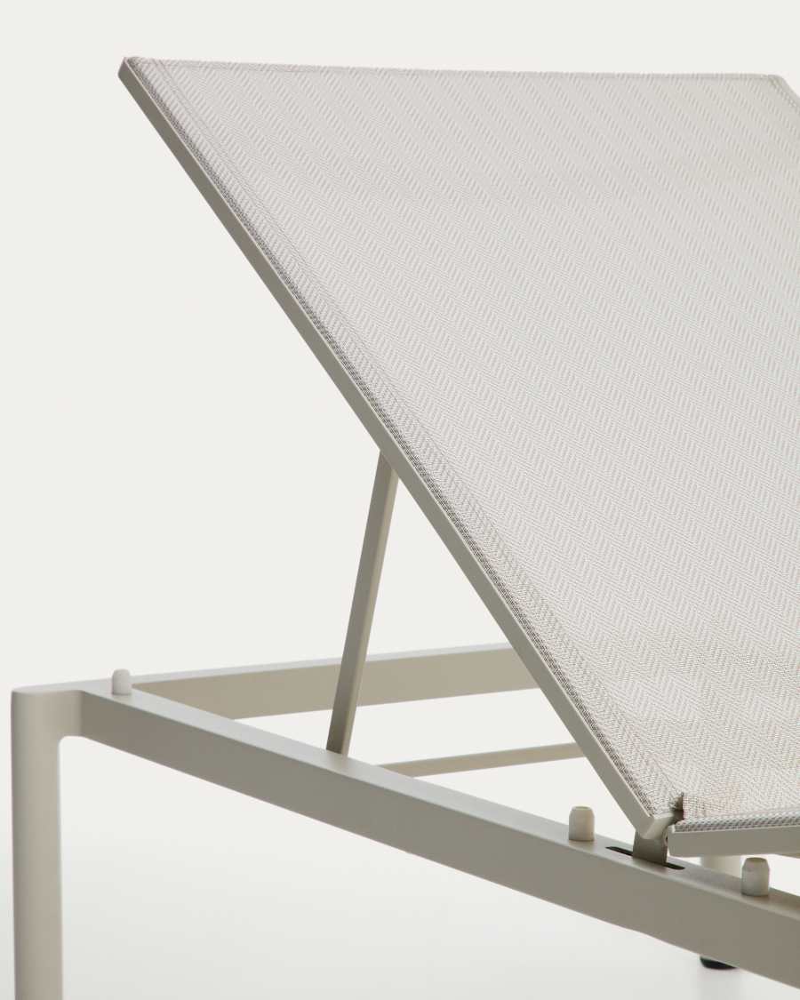Stackable sun lounger Lesina in ecru aluminium and texteline