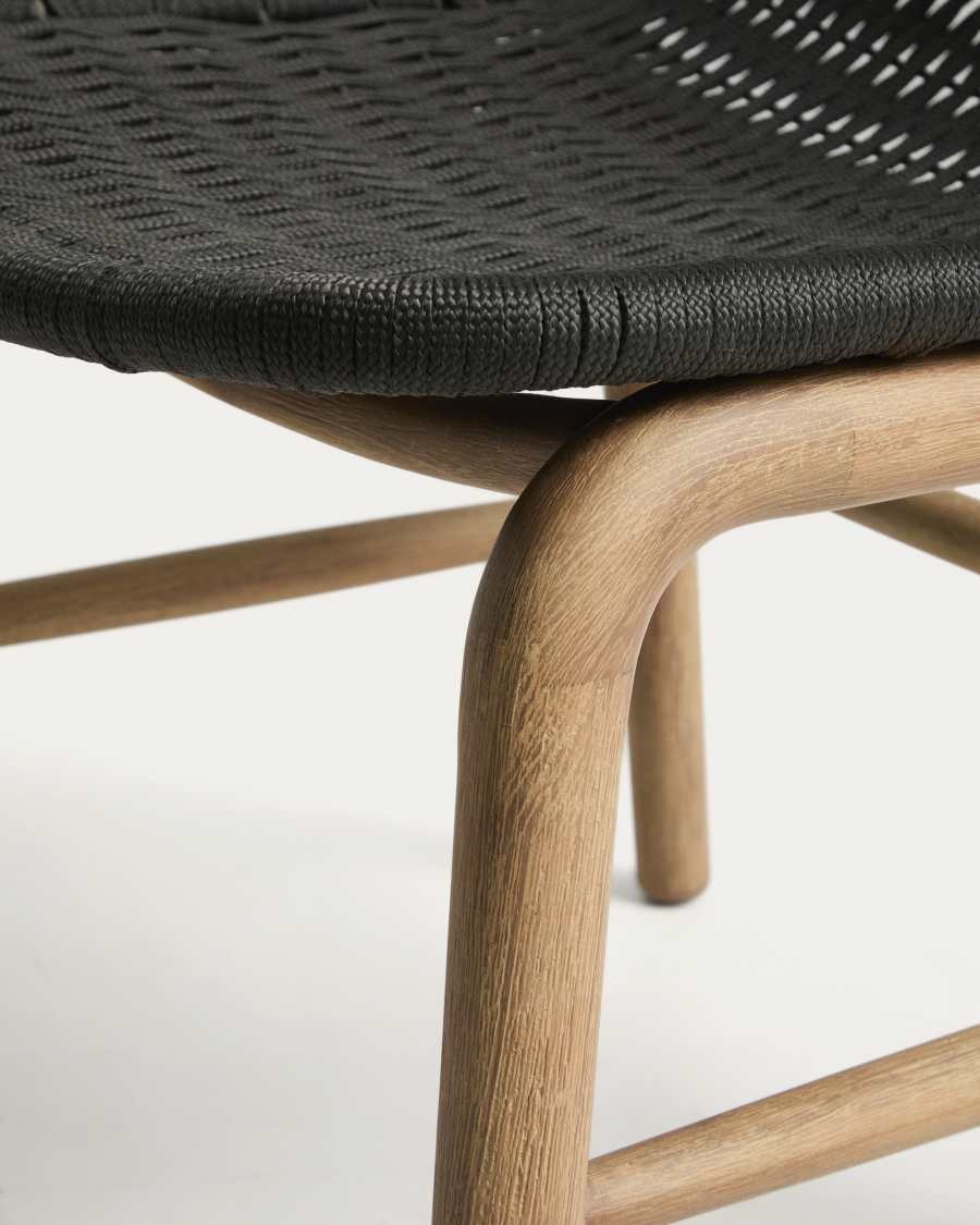 Set with Sori table in solid acacia wood and 6 Alipa chairs in graphite solid acacia wood and rope cord 200 x 100cm FSC 100%