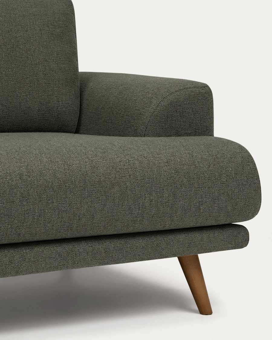 Karin 2-zitsbank in donkergroene chenille met massief beukenhouten poten met afwerking in notentint 211 cm