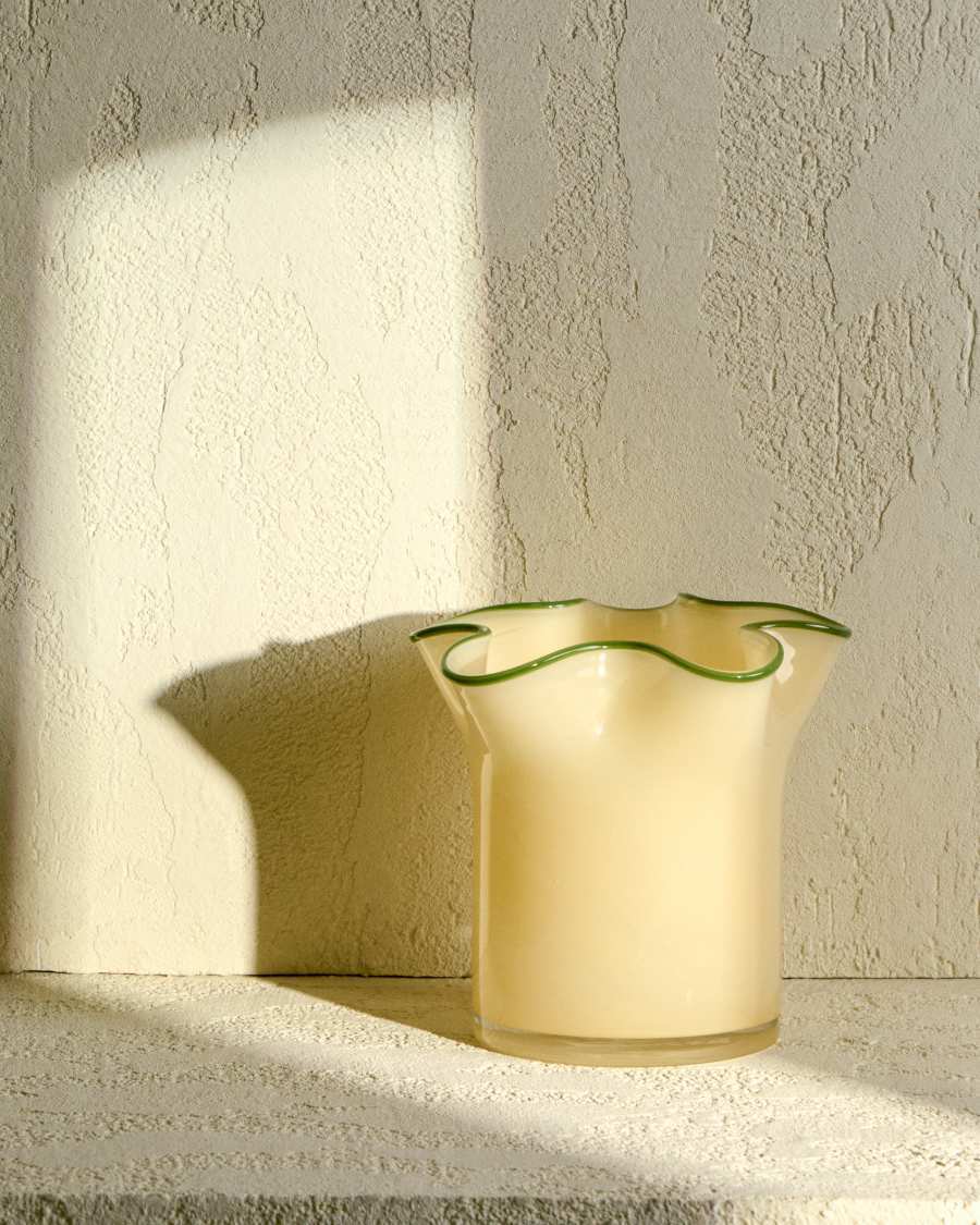 Endasi yellow glass vase 19.5cm