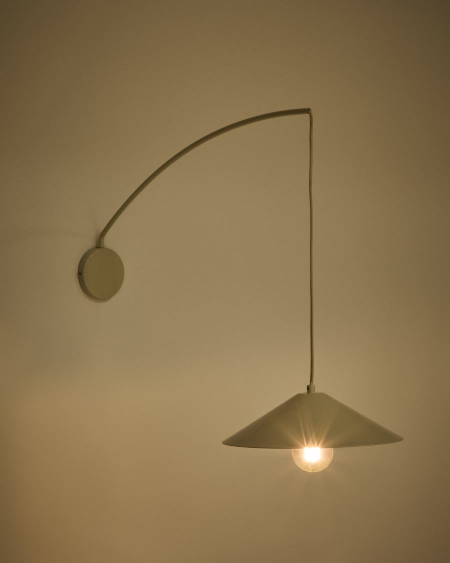 Kally wall lamp in a beige painted finish UK adapter