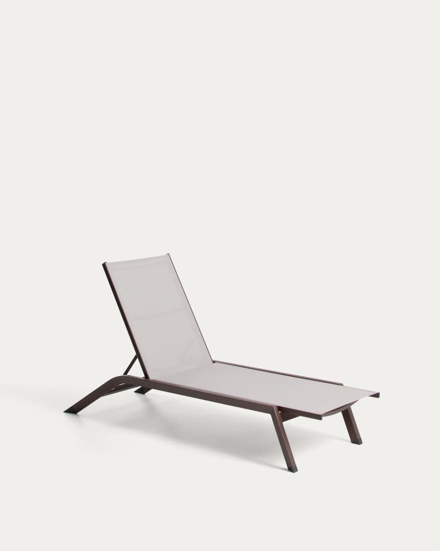 Stackable Capraia sun lounger in brown aluminium with light brown texteline