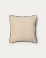 Copricuscino Enari 100% cotone beige con profili neri a contrasto 50 x 50 cm