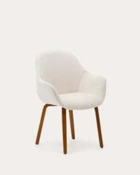 Aleli chair in white bouclé with solid ash wood legs and walnut finish