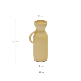 Pelras vase in mustard aluminium, 17.5 cm - sizes