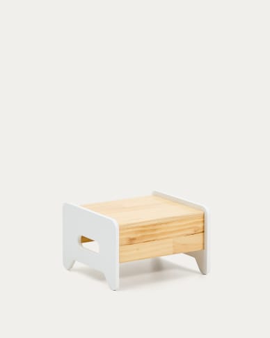 Cecilia kids’ step-stool in solid natural and white pine