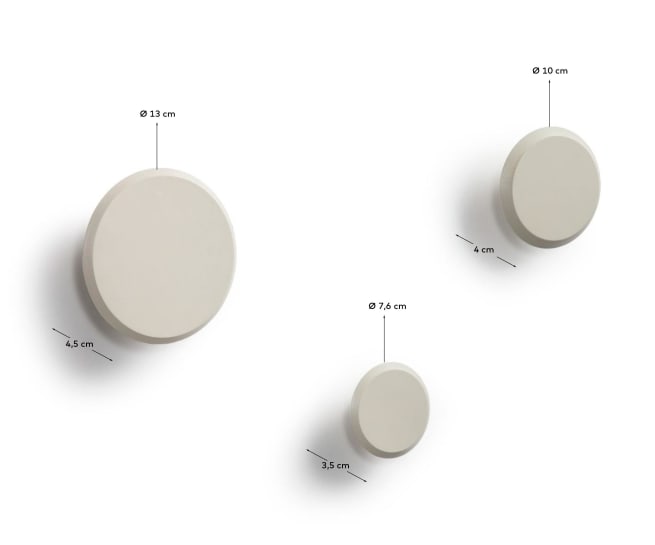 Set of 3 Nadua hangers in solid wood with a natural, beige beech finish. - sizes